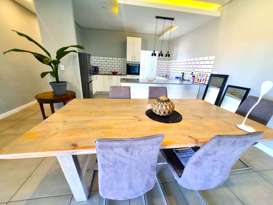 3 Bedroom Property for Sale in Country Club Western Cape